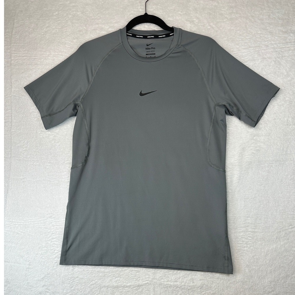 Nike Pro Dri-FIT Shirt Mens Medium Gray Slim Fit Short Sleeve Training Top